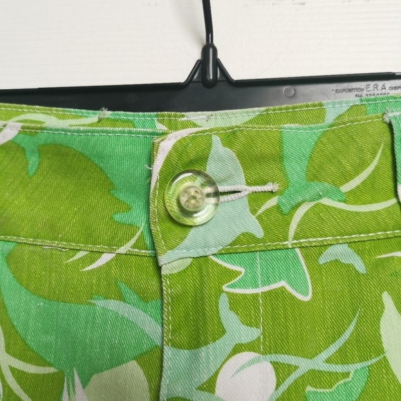 🩵3/$25🩵 Y2K Crest Jean Groovy Green Dolphin Shorts - Picture 7 of 9